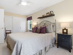 78 Macintosh Ln 78, Boxborough MA 01719