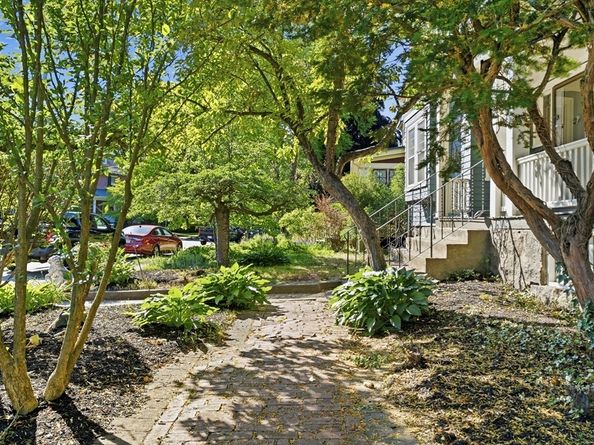 9 Grove Street, Medford MA 02155