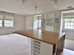 19 Pine Needle, Wayland MA 01778