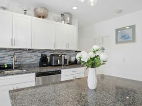 576 Franklin St, Worcester MA 01608