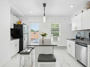 576 Franklin St, Worcester MA 01608