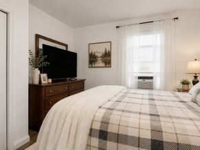 576 Franklin St, Worcester MA 01608
