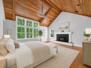 10 Chandler Circle, Weston MA 02493