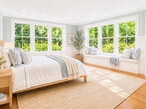 10 Chandler Circle, Weston MA 02493