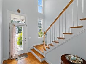 9 Cyrus Way, Northborough MA 01532