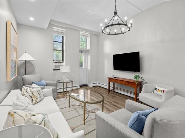 60 Gibson St 104, Boston MA 02122