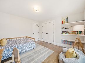 4 Boynton St 1, Waltham MA 02453