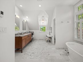 190 Washington St, Duxbury MA 02332