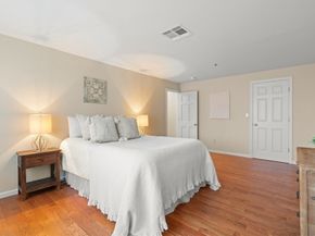 38 Dunham Rd 204, Beverly MA 01915