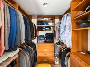 227 Summit Ave E304, Brookline MA 02446