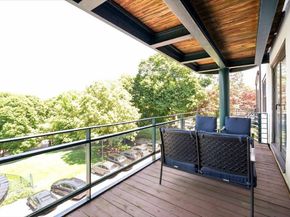 227 Summit Ave E304, Brookline MA 02446