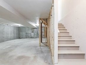 46 Murray Hill Road, Boston MA 02131