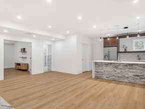 57 Mayflower Rd, Needham MA 02492
