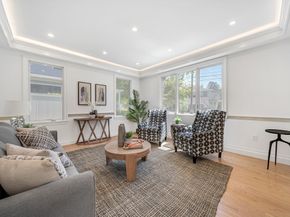57 Mayflower Rd, Needham MA 02492