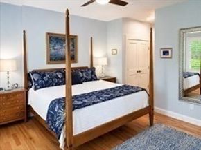 15 Beacon St, Wareham MA 02558