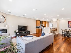 109 D St 4, Boston MA 02127