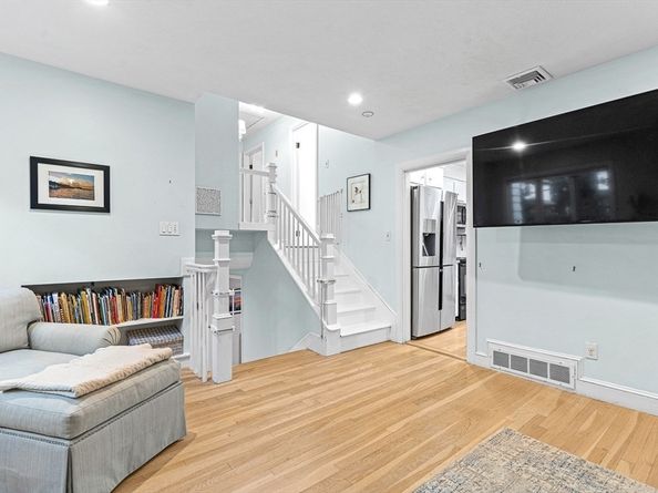 44 Rowena Rd, Newton MA 02459