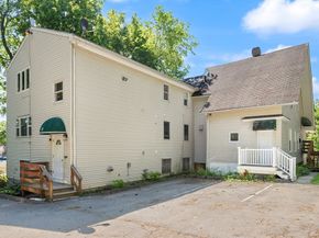 71 Park Terrace Rd 5, Worcester MA 01604