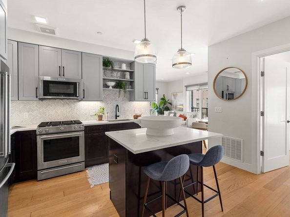 287 Maverick Street 201, Boston MA 02128