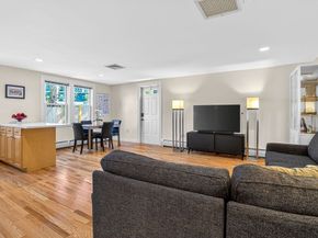332 Jamaicaway 3, Boston MA 02130