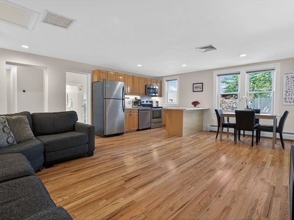332 Jamaicaway 3, Boston MA 02130