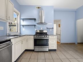 3 Laurel St, Boston MA 02119