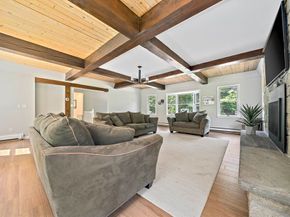 89 Sunset Way, Pembroke MA 02359
