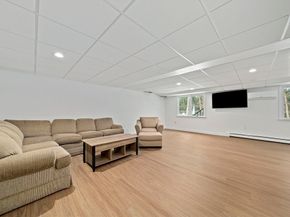 89 Sunset Way, Pembroke MA 02359