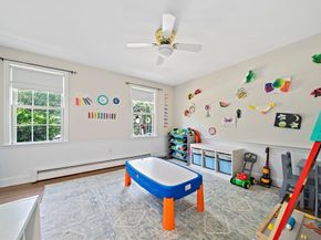 89 Sunset Way, Pembroke MA 02359