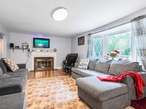 26 Beulah St, Framingham MA 01701