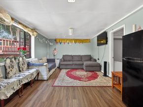 26 Beulah St, Framingham MA 01701