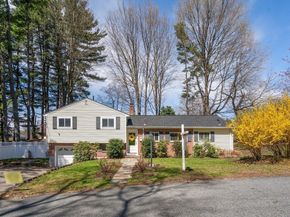 71 Delmar Ave, Framingham MA 01701