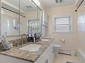 86 Rice St, Marlborough MA 01752