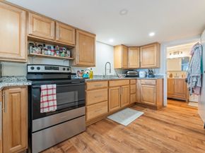 86 Rice St, Marlborough MA 01752