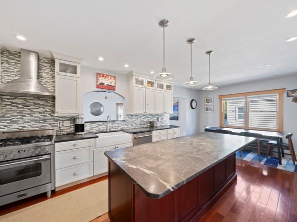 83 Wilson Ave, Weymouth MA 02188