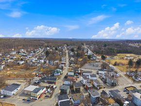 119 Woodland St, Fitchburg MA 01420