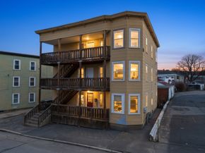 119 Woodland St, Fitchburg MA 01420