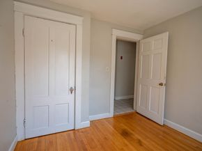 16 Central Ct, Leominster MA 01453
