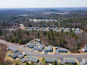 141 Opal Lane, Gardner MA 01440
