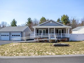 141 Opal Lane, Gardner MA 01440
