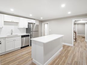 98 Southville B, Southborough MA 01772