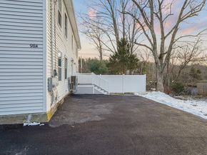 98 Southville B, Southborough MA 01772