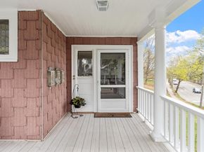 19 Putnam St, Newton MA 02465