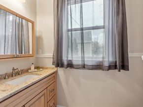 19 Putnam St, Newton MA 02465