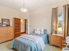 19 Putnam St, Newton MA 02465