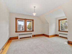 19 Putnam St, Newton MA 02465