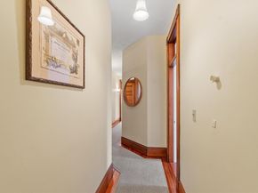 19 Putnam St, Newton MA 02465