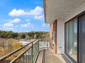 198 Locust 1702, Lynn MA 01904