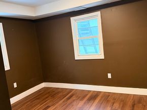 35 Lindbergh St, Clinton MA 01510