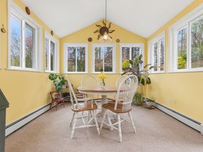 14 Fox Hill Rd, Framingham MA 01701